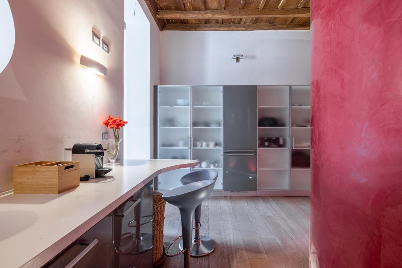 Modern Apartment In Campo De Fiori 로마 외부 사진